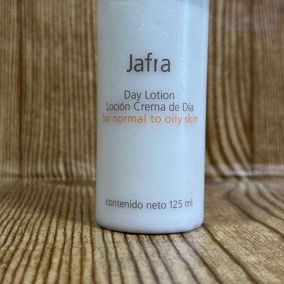 Jafra Day Lotion For Normal To Oily Skin 4.2 fl oz 125 ml Vintage 1994 Discont - Picture 6 of 11